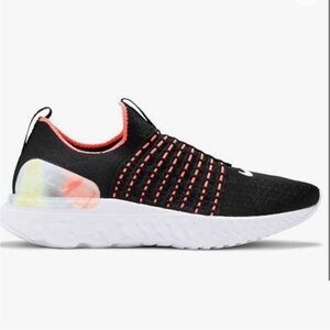 Nike Phantom React Flyknit Slip-On Running Shoes (Size 11)